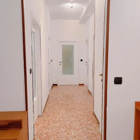 Milano Spring House米兰春天之家 Appartamento Cologno Monzese